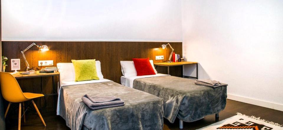 바르셀로나 Traveller House 아파트 외부 사진