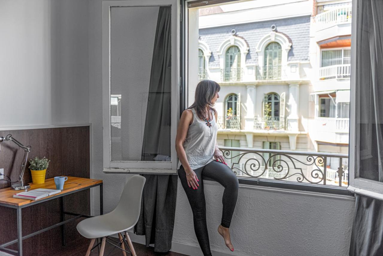 바르셀로나 Traveller House 아파트 외부 사진